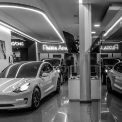 Tesla_plexafilm